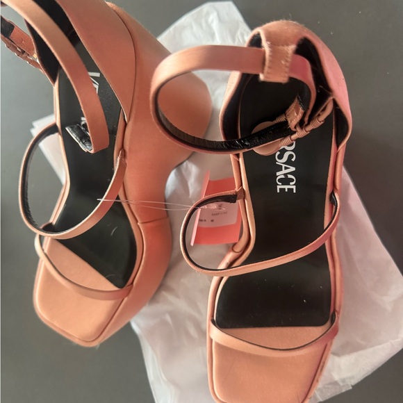 Versace sandals - Picture 7 of 8